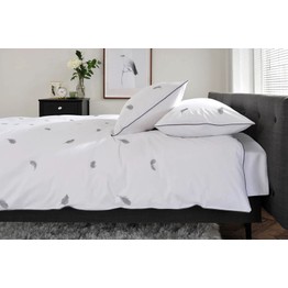 Lyndon Company Feathers Embroidered Cotton Duvet Cover Bedlinen