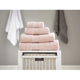 Deyongs Bliss Towel 650 gsm Pink