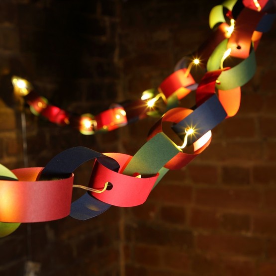 Noma 2.2Mtr Diy Paper Chain with 20 Warm White LED Flexi Wire Light Chain