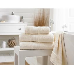 Deyongs Bliss Towel 650 gsm Cream