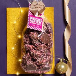 Cottage Delight Meringue Kisses Sparkling Raspberry 200g CD630067 alternative