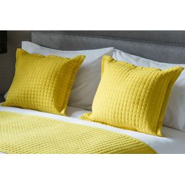 Belledorm Crompton Quilted Filled Cushion 40x50cm