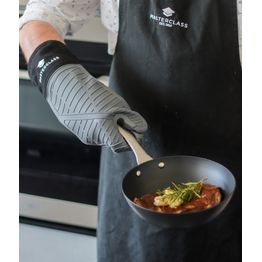 MasterClass Grey Silicone Oven Glove alternative