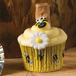 Baking Cases Honeycomb Bees (50) alternative