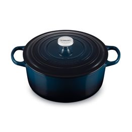 Le Creuset Nuit Signature Cast Iron Round Casserole Dish 28cm alternative