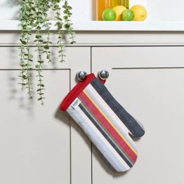 Striped Recycled Cotton Oven Gauntlet 16151234 alternative