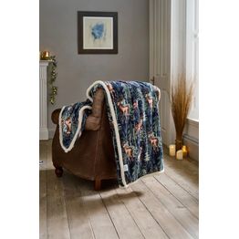 Deyongs Stag Navy Fleece Throw 140x180cm