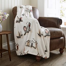 Lobster Creek Sheringham Beach Huts Fleece Throw