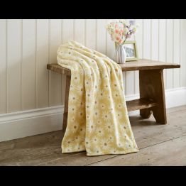 Deyongs Cozy Comforts Daisy Throw 130 x 170cm Yellow