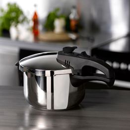 Tower 6ltr 22cm Stainless Steel Pressure Cooker T80244 alternative