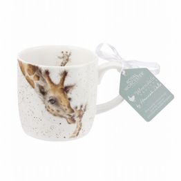 Wrendale Designs First Kiss Giraffe Mug alternative