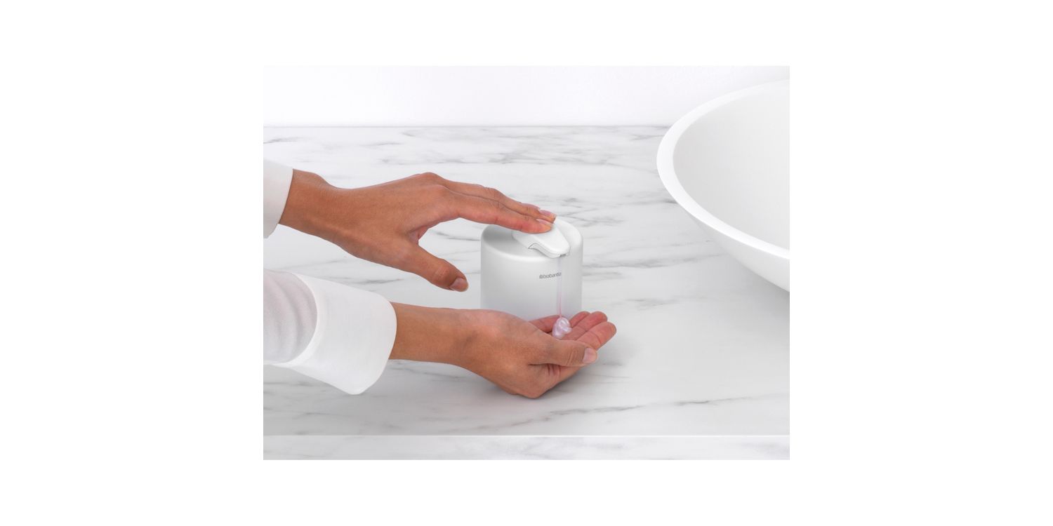 Brabantia Zeepdispenser Dark Grey 200 ml - Marc Cook & Home | Webshop | Fysieke kookwinkel in Elst Brabantia Zeepdispenser Dark Grey 200 ml - Marc Cook & Home | Webshop | Fysieke kookwinkel in Elst