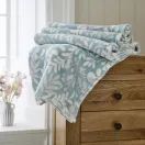 Deyongs Cozy Comforts Mables Garden Throw 130 x 170cm Blue additional 3