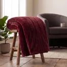 Deyongs Hockley Faux Fur Throw Ruby 130x150cm additional 1