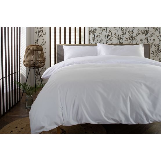 The Lyndon Company Duvet Cover Set 200 Thread Count White