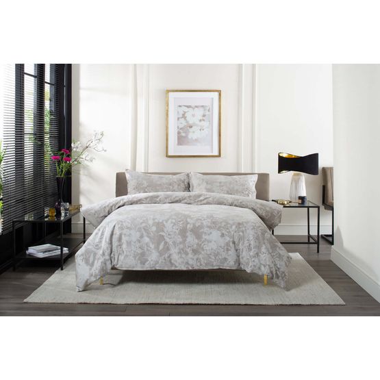 Chatsworth Crushed Velvet Duvet Set Natural