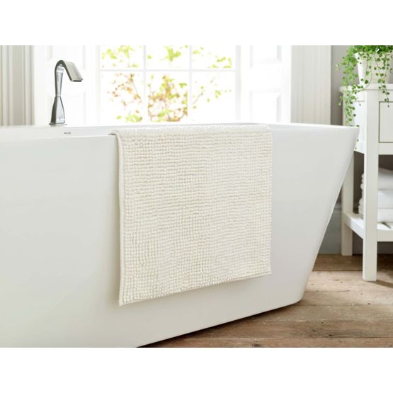 Lobster Creek Kaleidoscope Noodle Bath Mat White