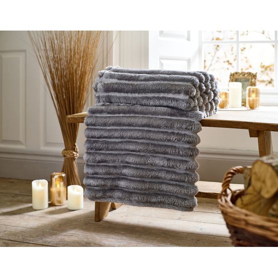 Deyongs Alnwick Throw Dove Grey 140x180cm