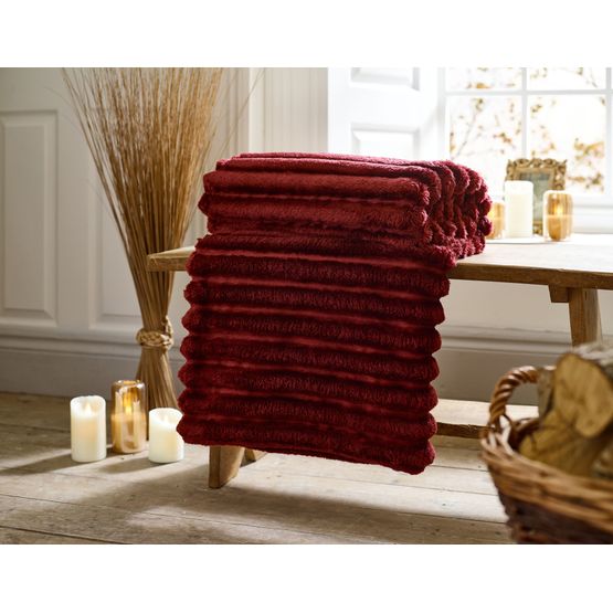 Deyongs Alnwick Throw Merlot 140x180cm
