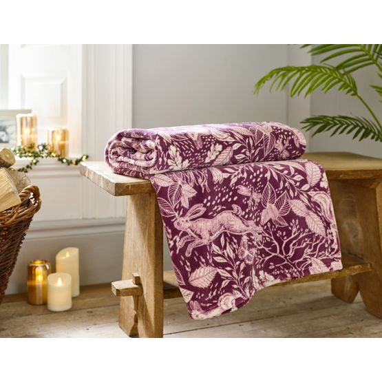 Deyongs Winter Forest Microfibre Printed Throw Pink 140x180cm