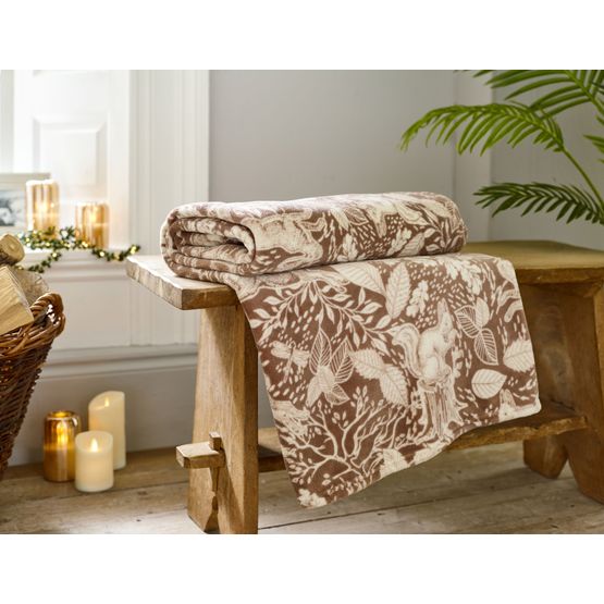 Deyongs Winter Forest Microfibre Printed Throw Umber 140x180cm