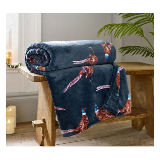 Deyongs Pheasant Navy Fleece Throw 140x180cm