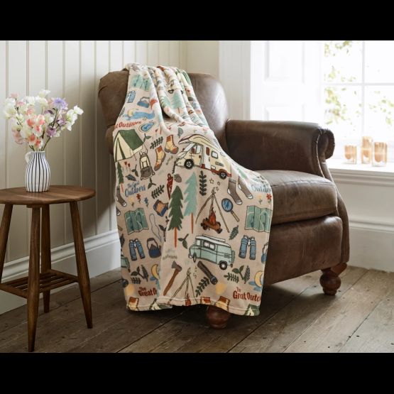 Deyongs Cozy Comforts The Great Outddors Throw 130 x 170cm