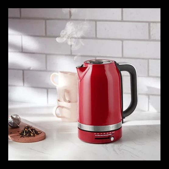 KitchenAid Variable Temperature Kettle 1.7l in Empire Red