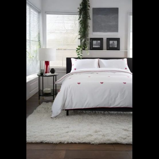 The Lyndon Company Filigree Hearts Cotton Duvet Cover