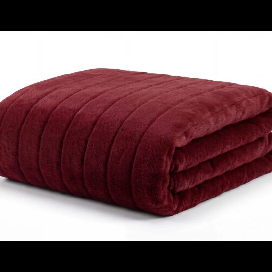 Deyongs Hockley Faux Fur Throw Ruby 150x200cm