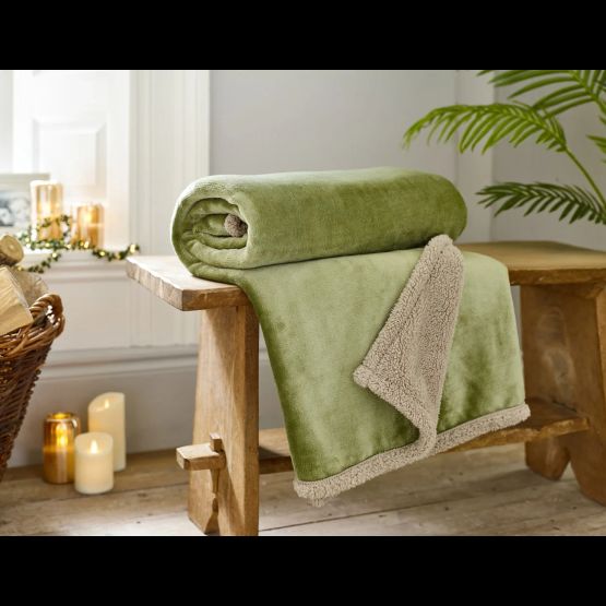 Deyongs Hazelwood Throw 150x200cm Sage Green